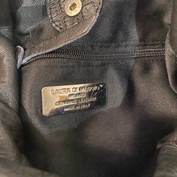 Unique Leather Purse - Picture 2 of 2